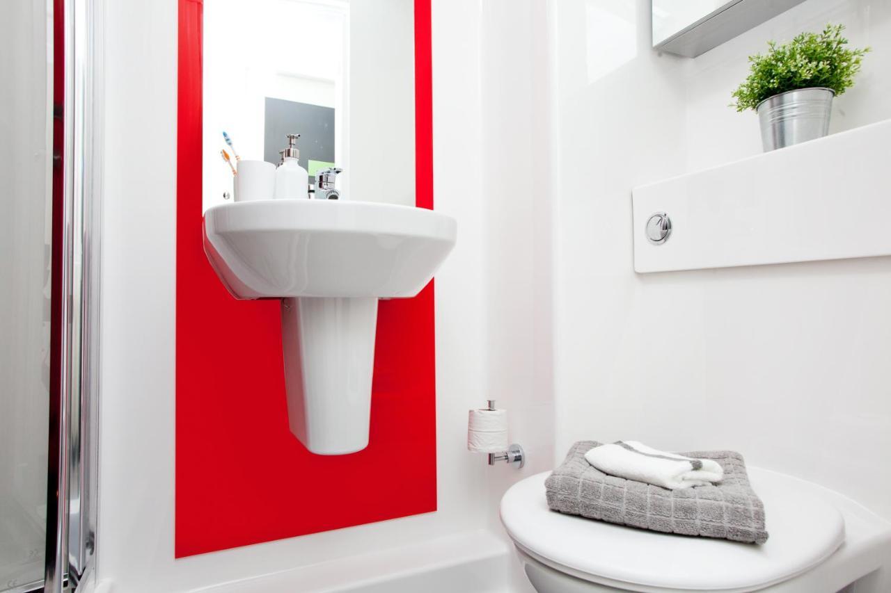 Vibrant Ensuite Rooms, London - Sk Londyn Zewnętrze zdjęcie